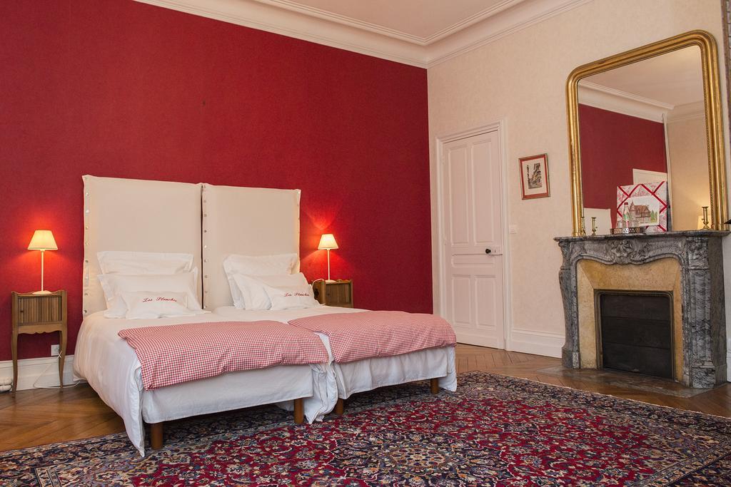 Le Manoir De Benedicte B&B Cahan Exteriör bild